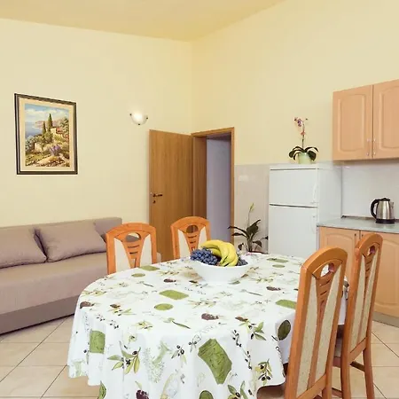 Apartments Stella Apartment